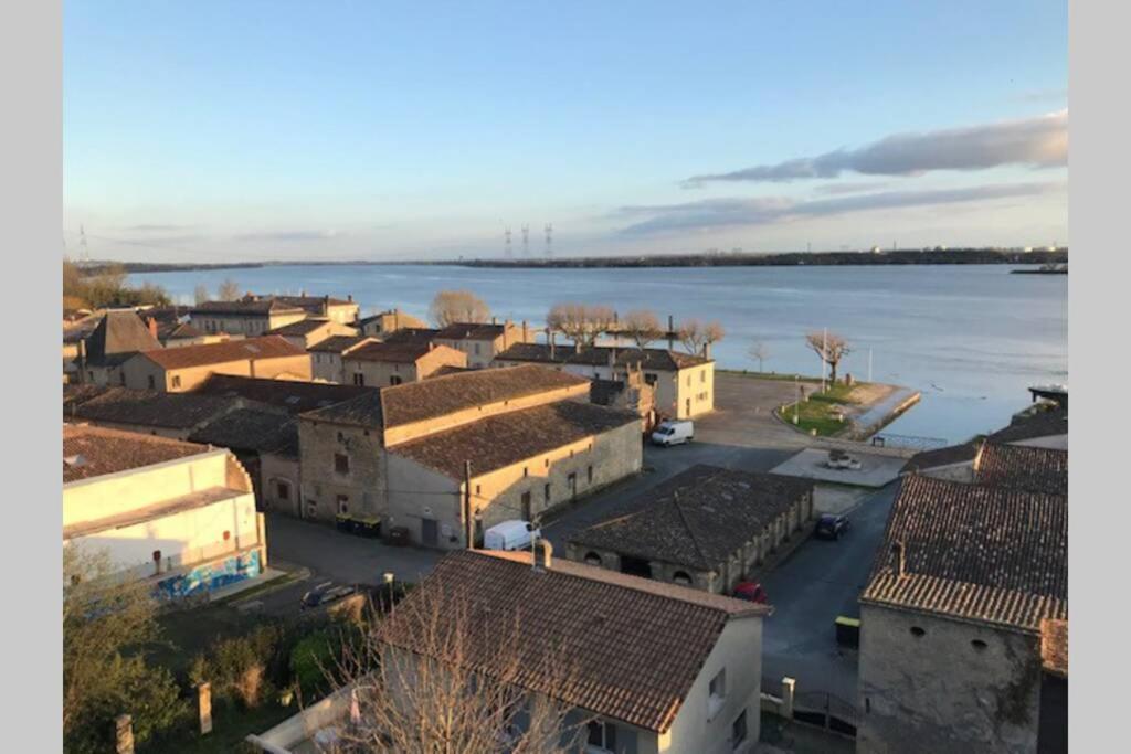 Bourg Superbe Appart Avec Vue Magnifique 外观 照片